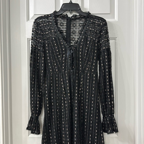 Nanette Lepore Women's Rhapsody Dress Size 0 - Picture 4 of 8